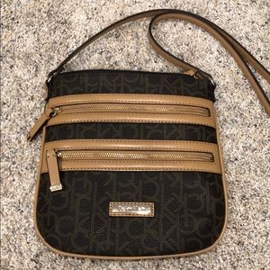 NWOT Calvin Klein crossbody purse